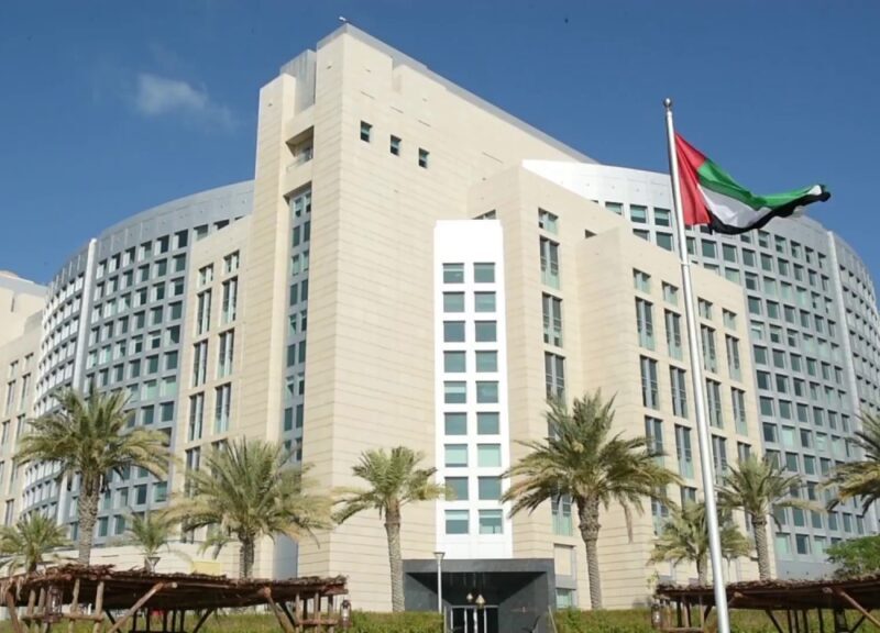 دولة الإمارات تدعو الى التهدئة في فرنسا – قناة الغد